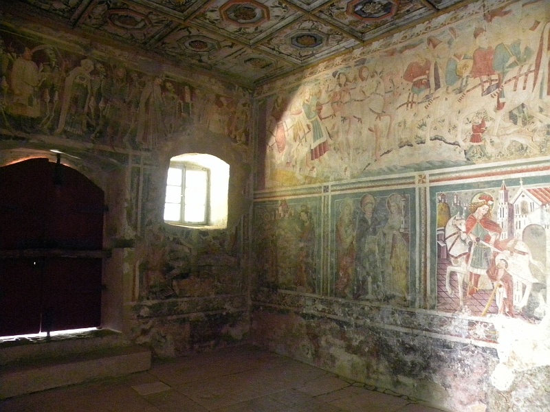 istria2009 744.jpg - Beram - kościoł NMP w Skrilin - cała historia z Pisma Świętego we freskach